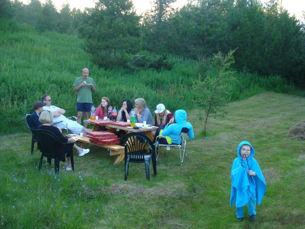 Vinland Camping Pods Эгильсстадир Номер фото